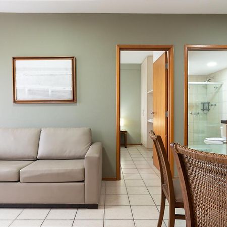 OTH1401 Flat na Ilha do Leite, Recife, um quarto. Fica em um dos mais importantes polos médicos do país Exterior foto